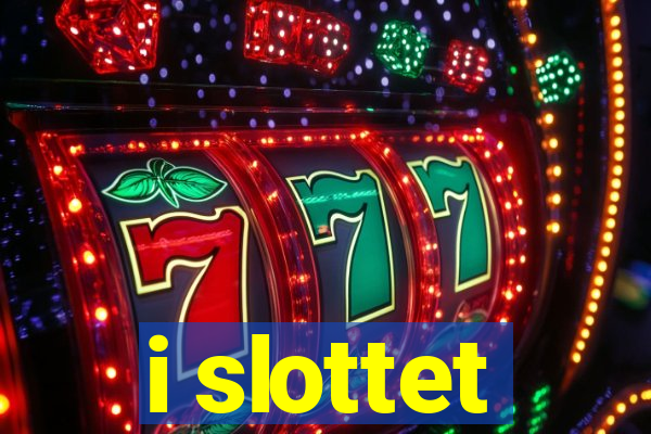 i slottet